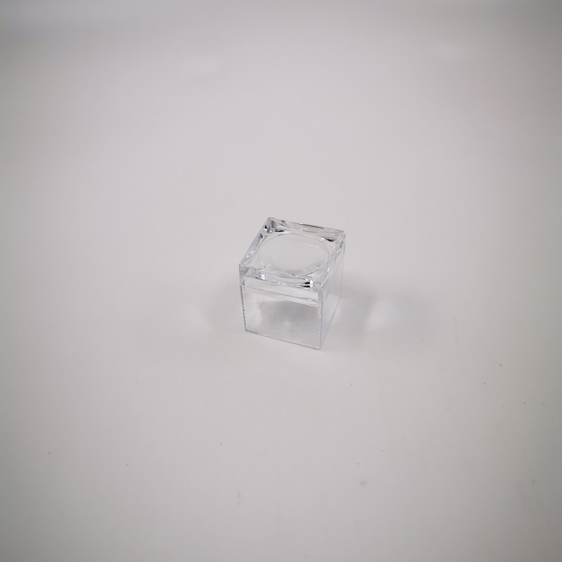 Lupendeckeldose 28x28x29mm